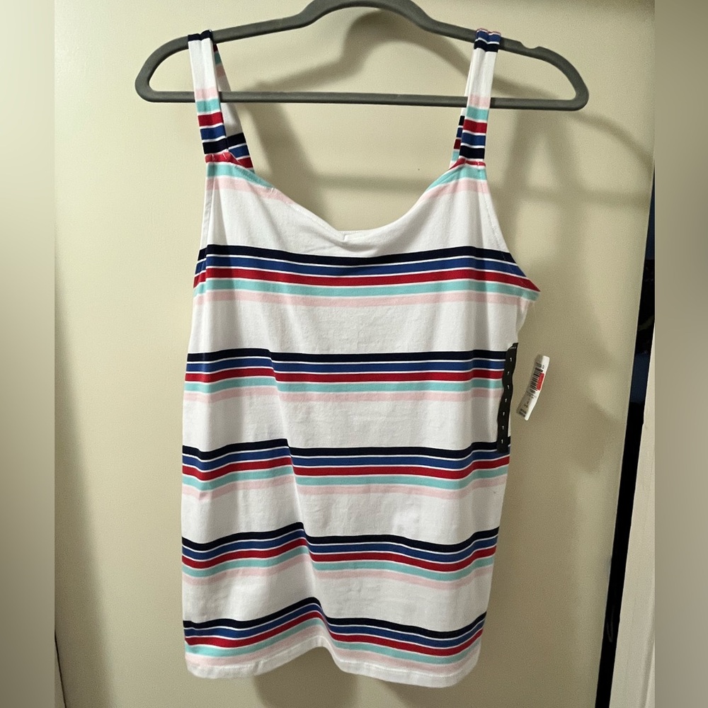 Torrid NWT Striped tank top NWT Torrid size 1 (size 14)